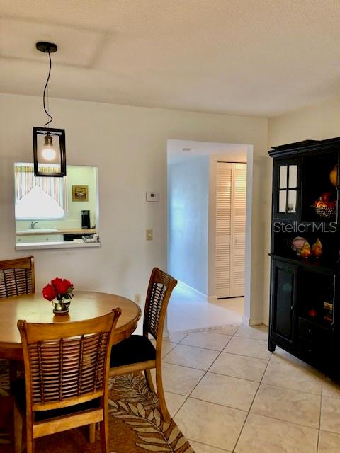 VILLA D ESTE SEC A - Residential Lease