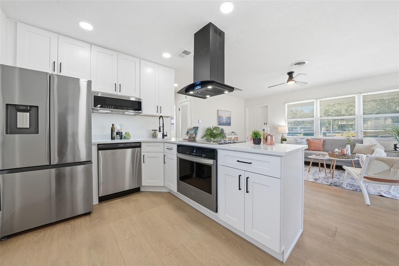 COLONIAL PARKS SUB - Residential