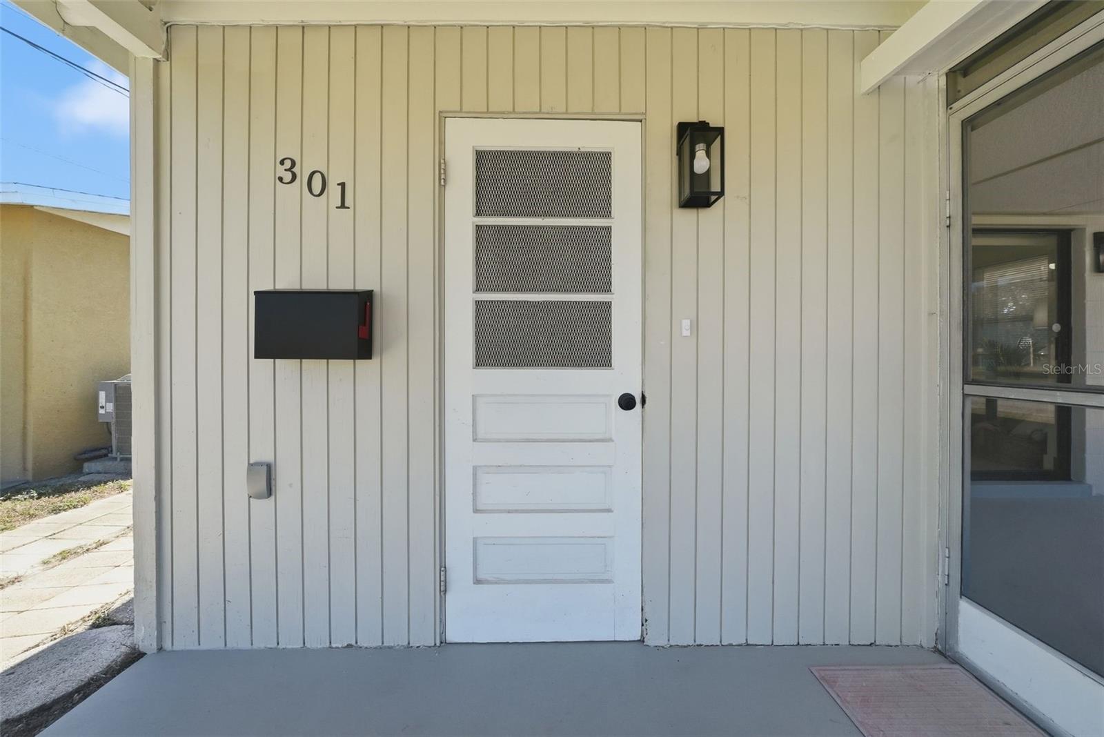 COLONIAL PARKS SUB - Residential