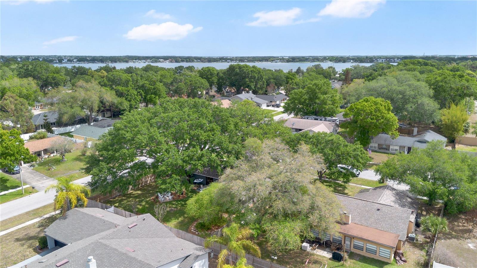 BELLE ISLE WEST - Residential