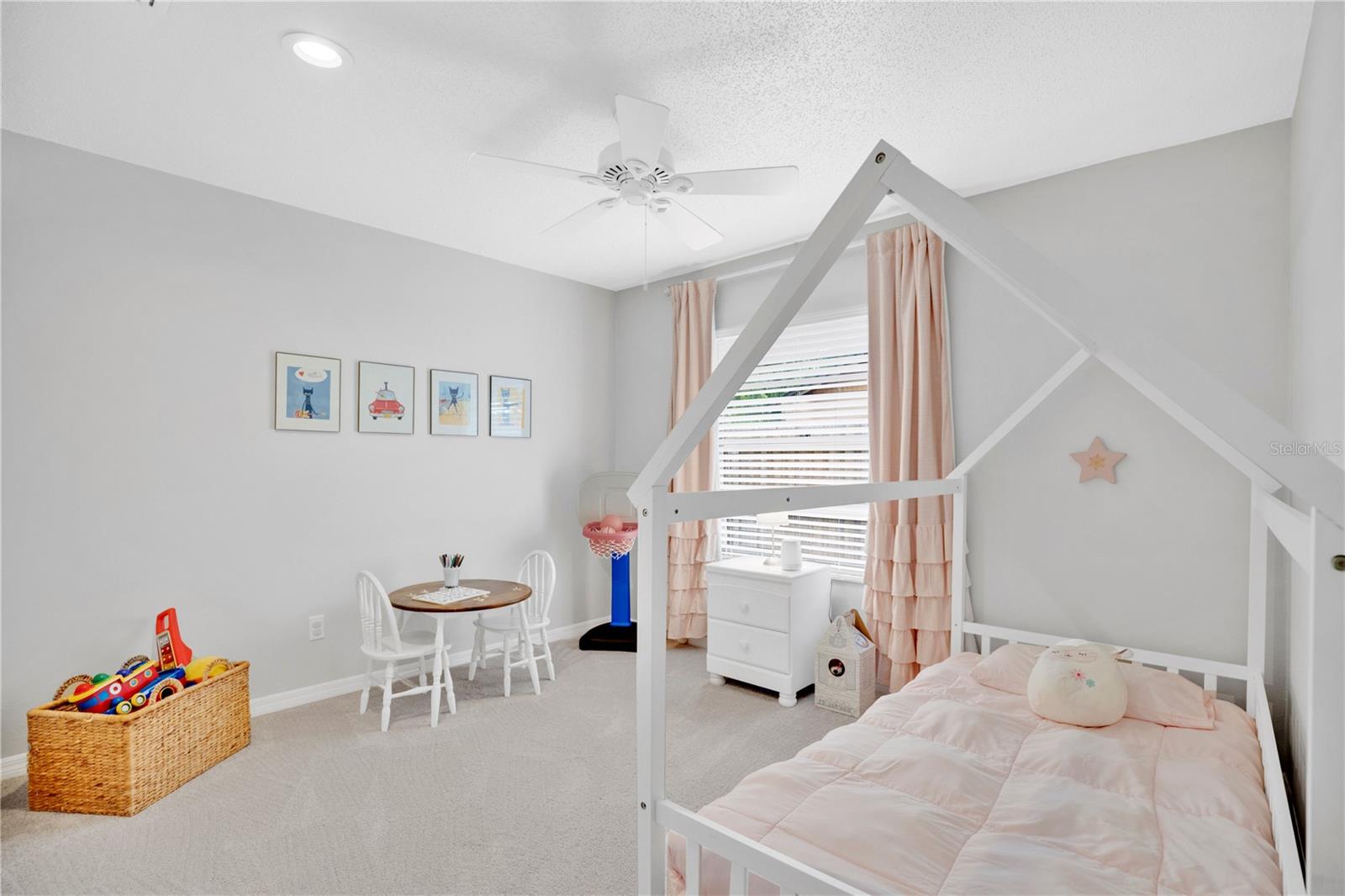 BELLE ISLE WEST - Residential