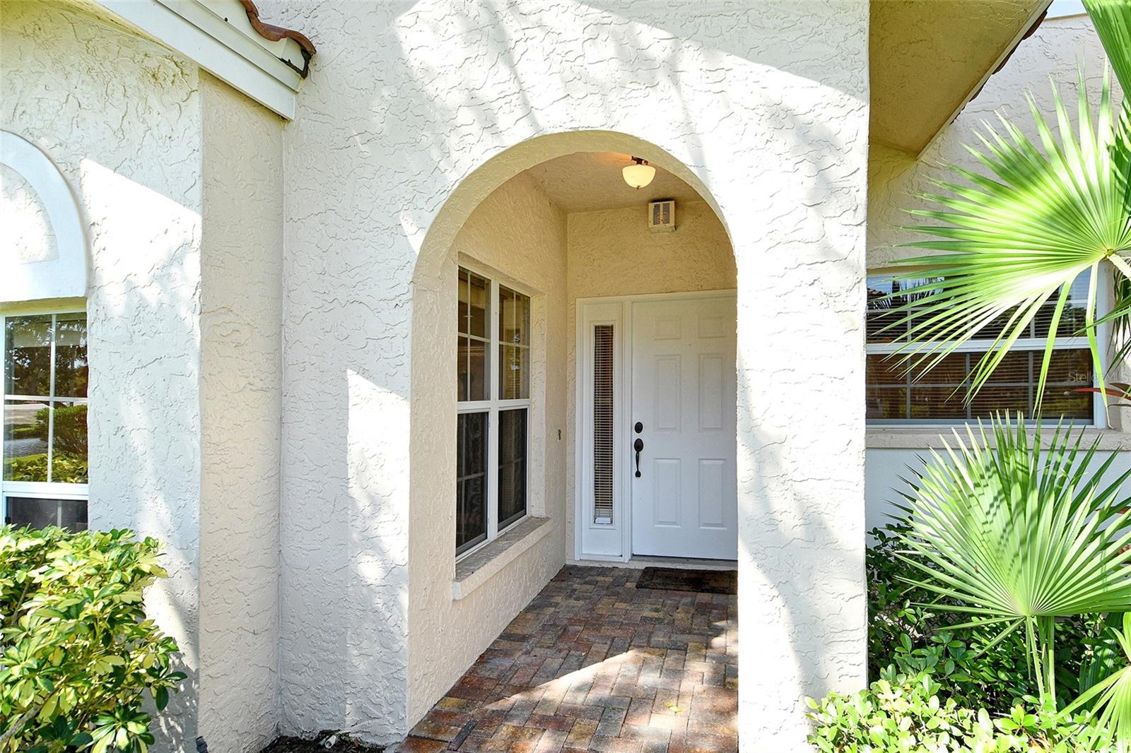 5598 GOLF POINTE DRIVE