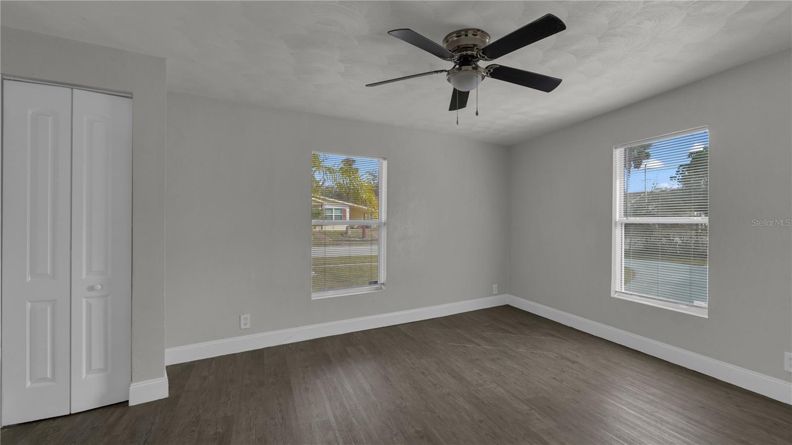 SOUTH CEDAR PARK - Residential