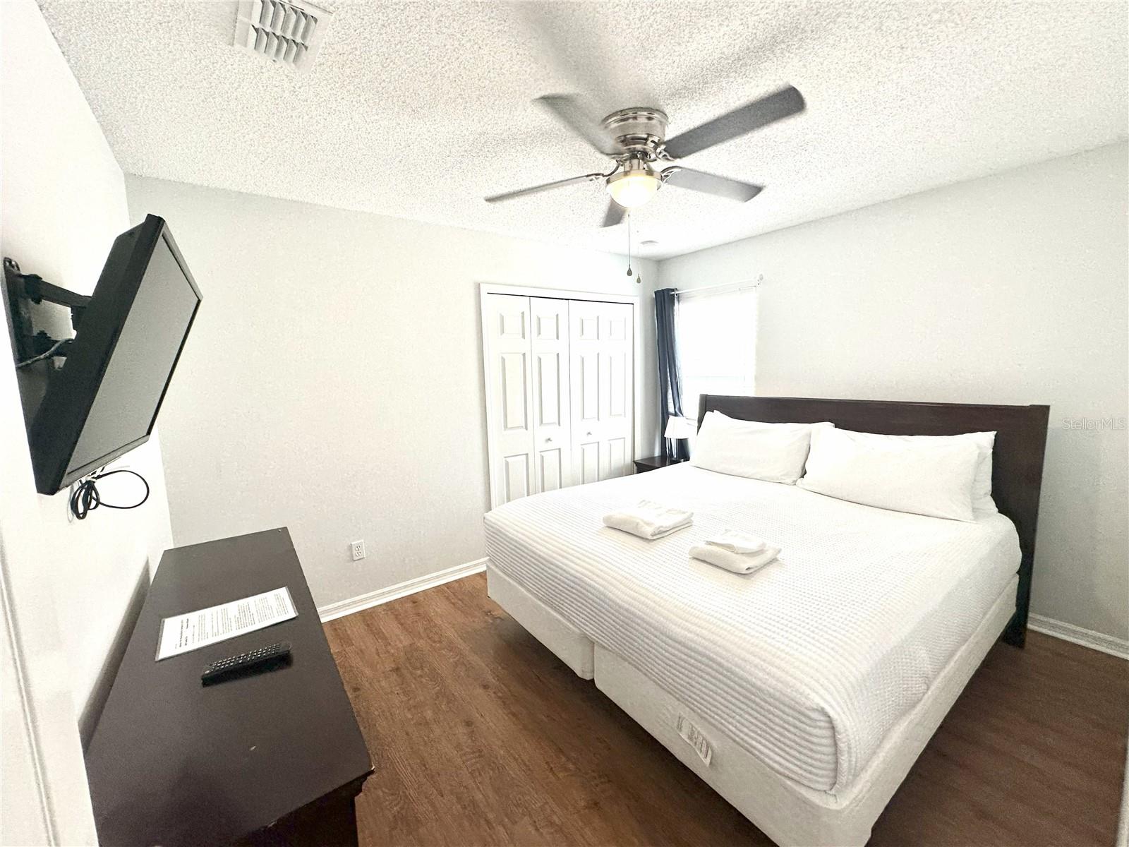 GLENBROOK PH II SUB - Residential