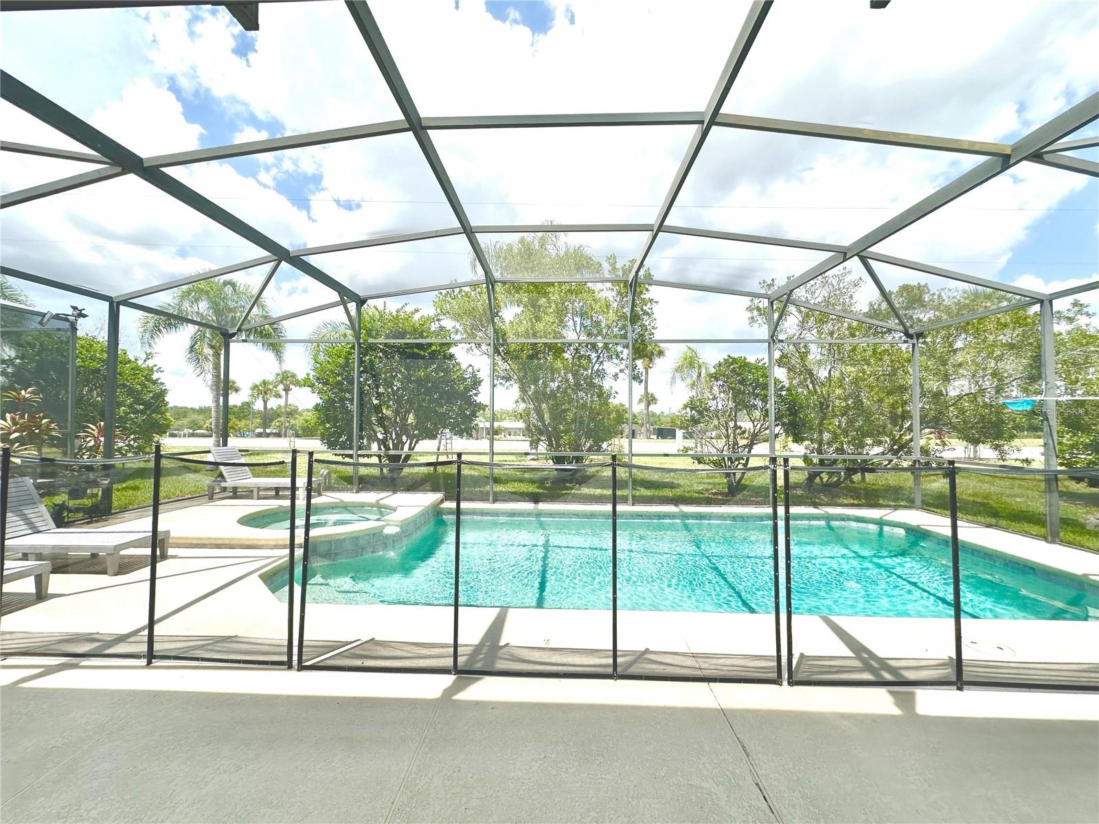 GLENBROOK PH II SUB - Residential