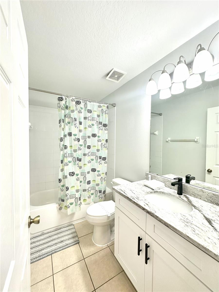 GLENBROOK PH II SUB - Residential