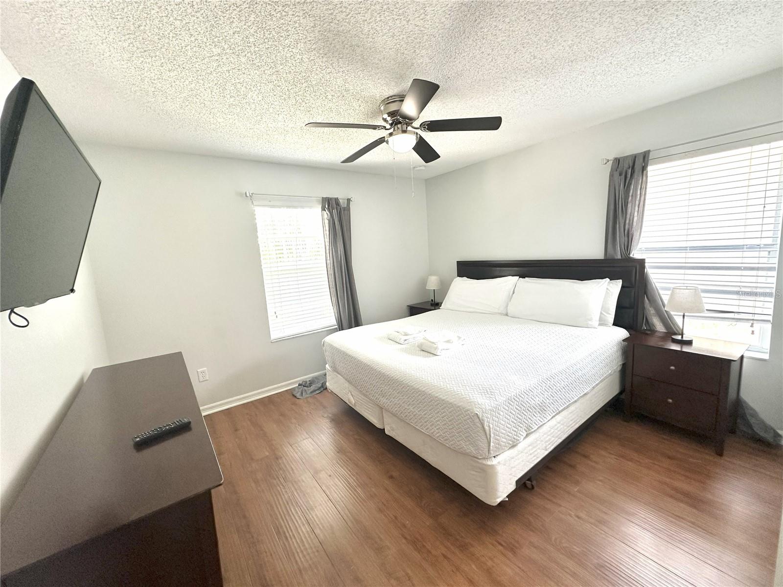 GLENBROOK PH II SUB - Residential
