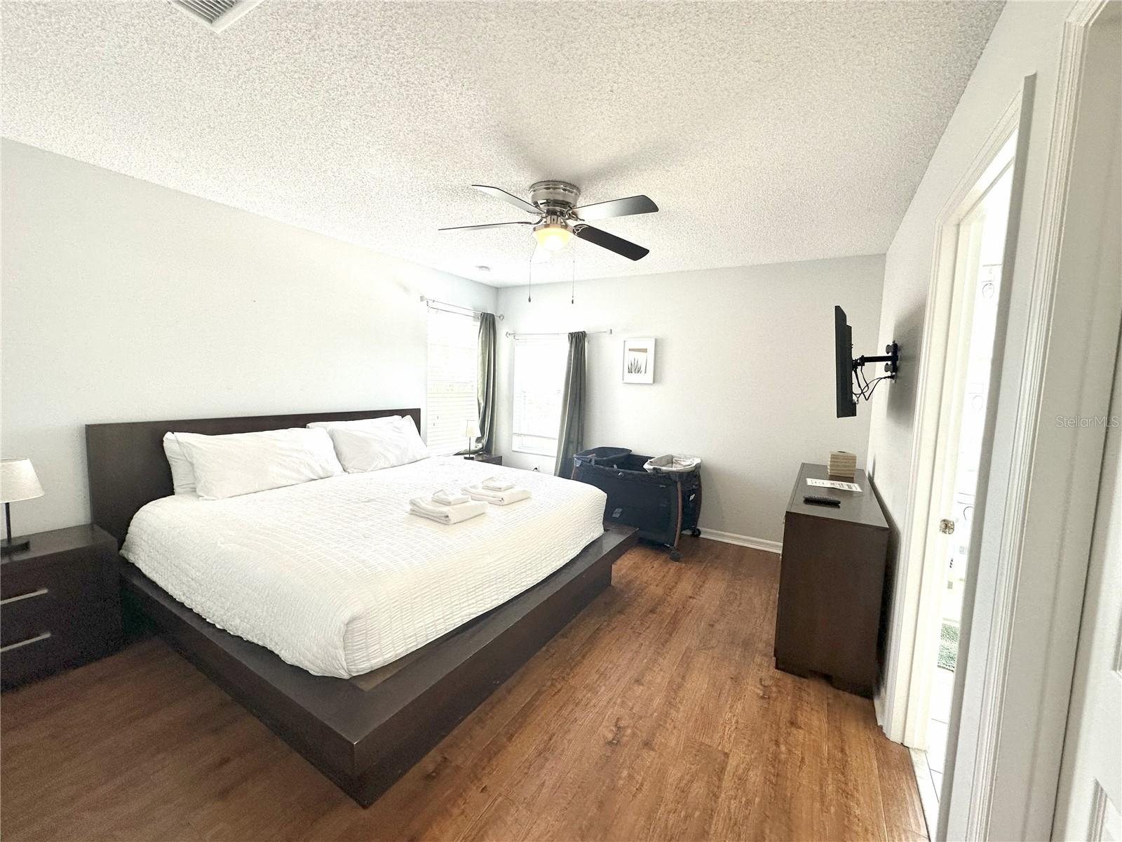 GLENBROOK PH II SUB - Residential