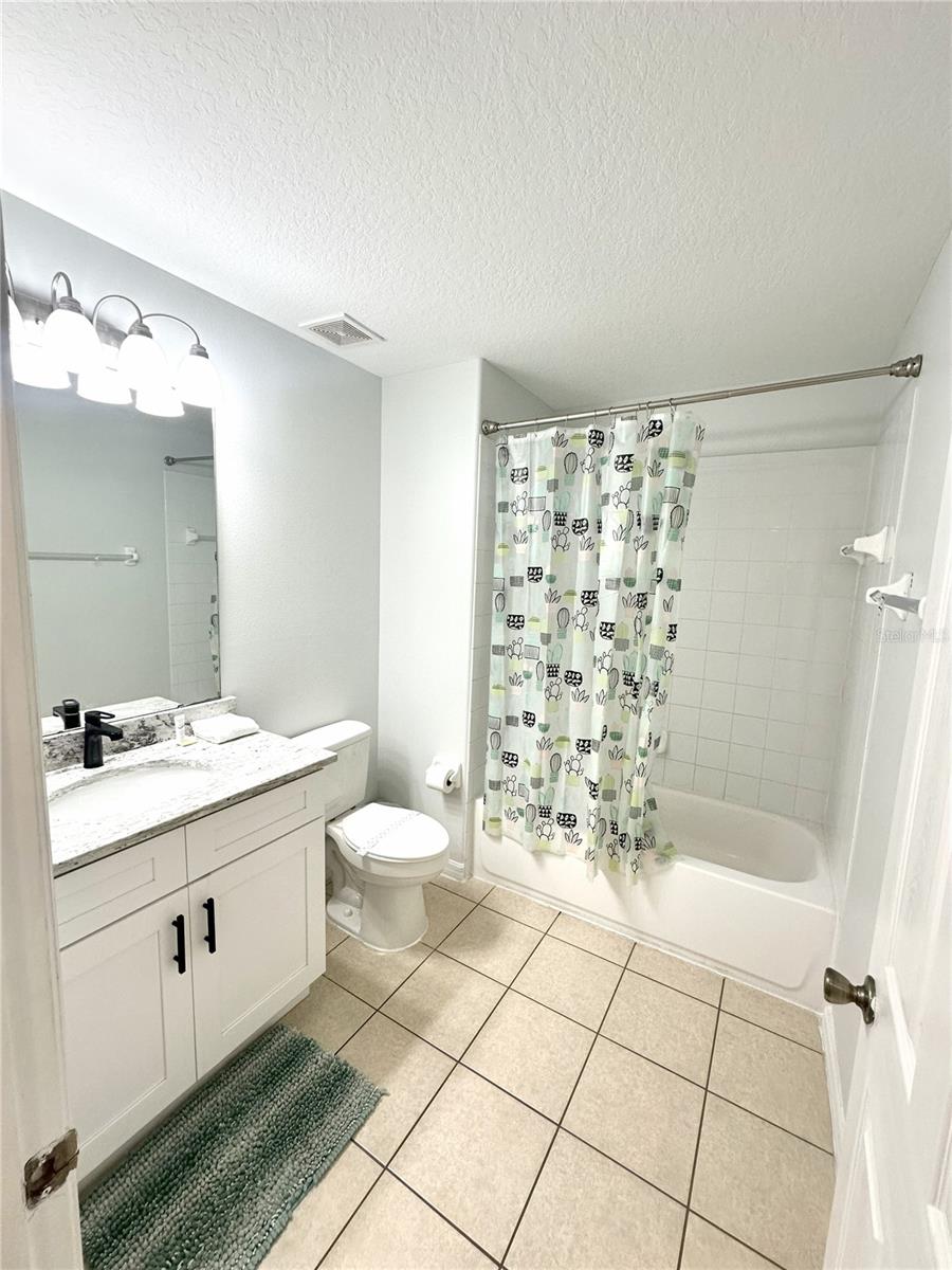 GLENBROOK PH II SUB - Residential