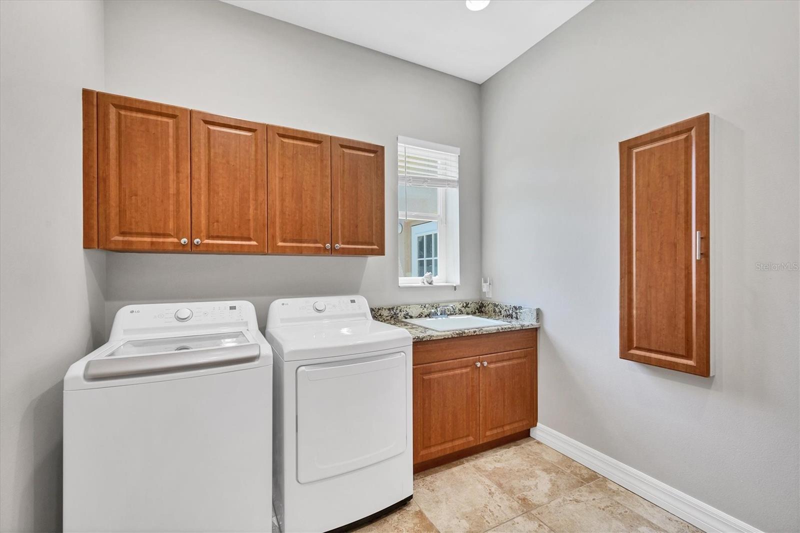 MILL CREEK PH VII-B - Residential