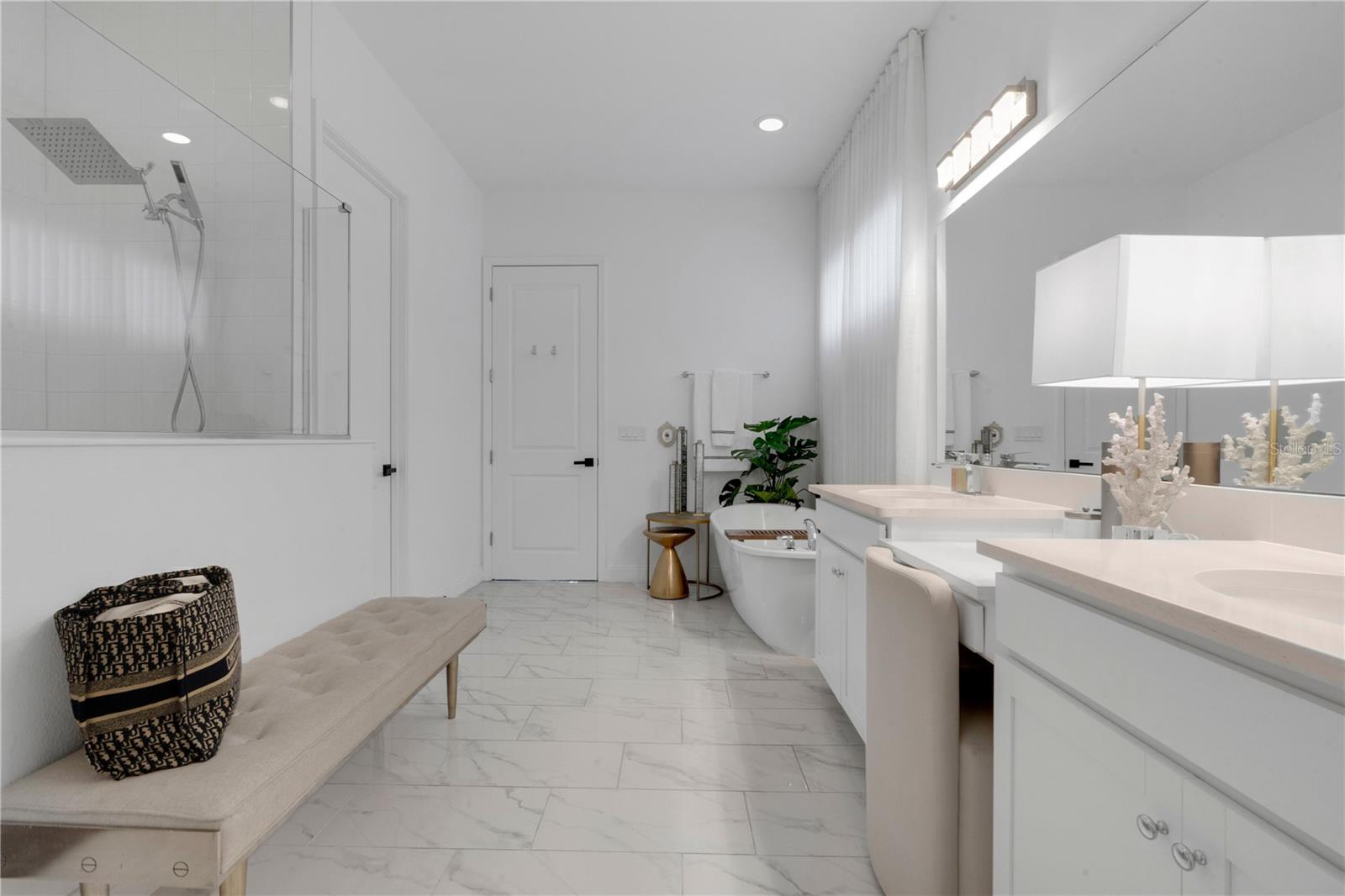 BELLA COLLINA WEST SUB - Residential