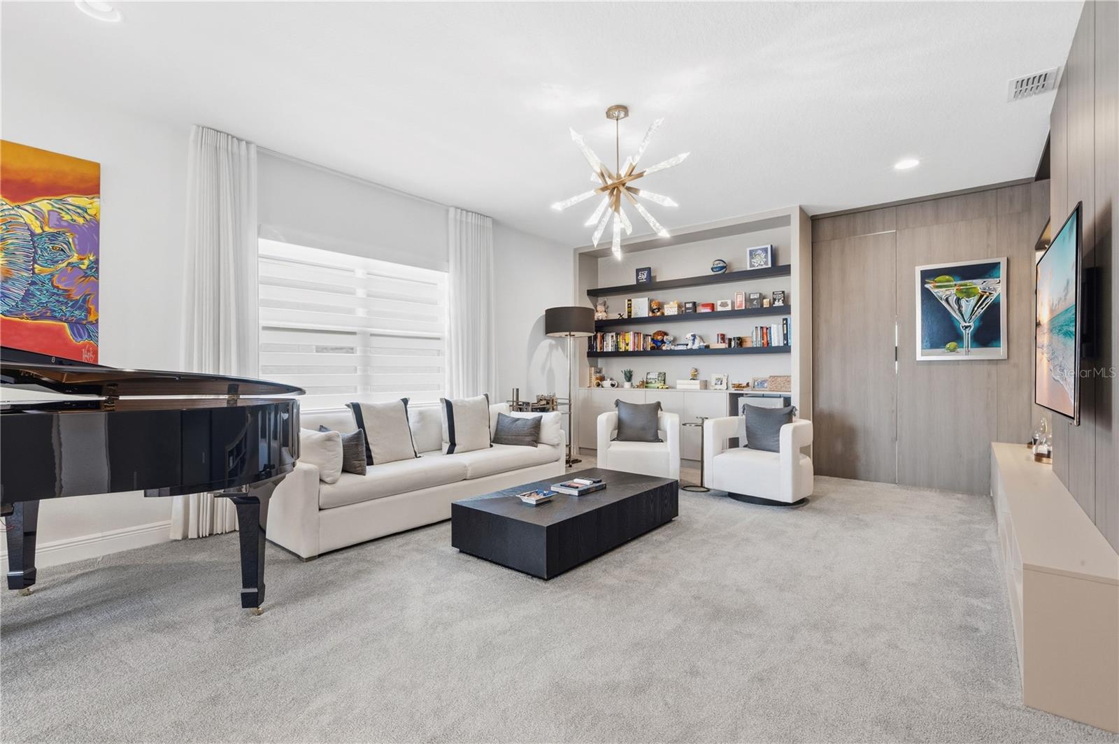 BELLA COLLINA WEST SUB - Residential