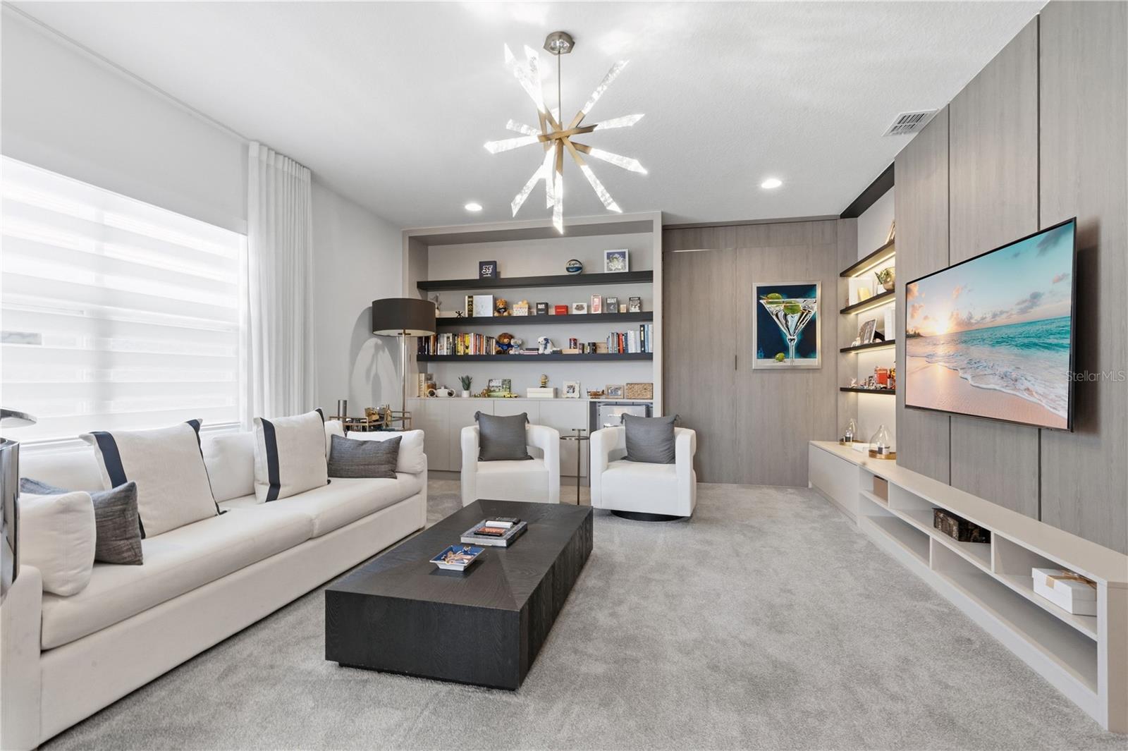 BELLA COLLINA WEST SUB - Residential