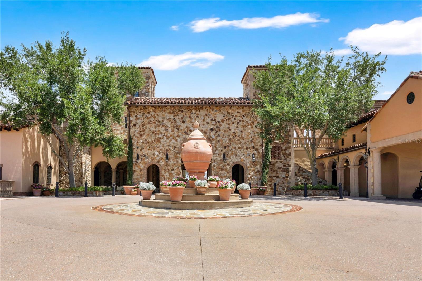 BELLA COLLINA WEST SUB - Residential