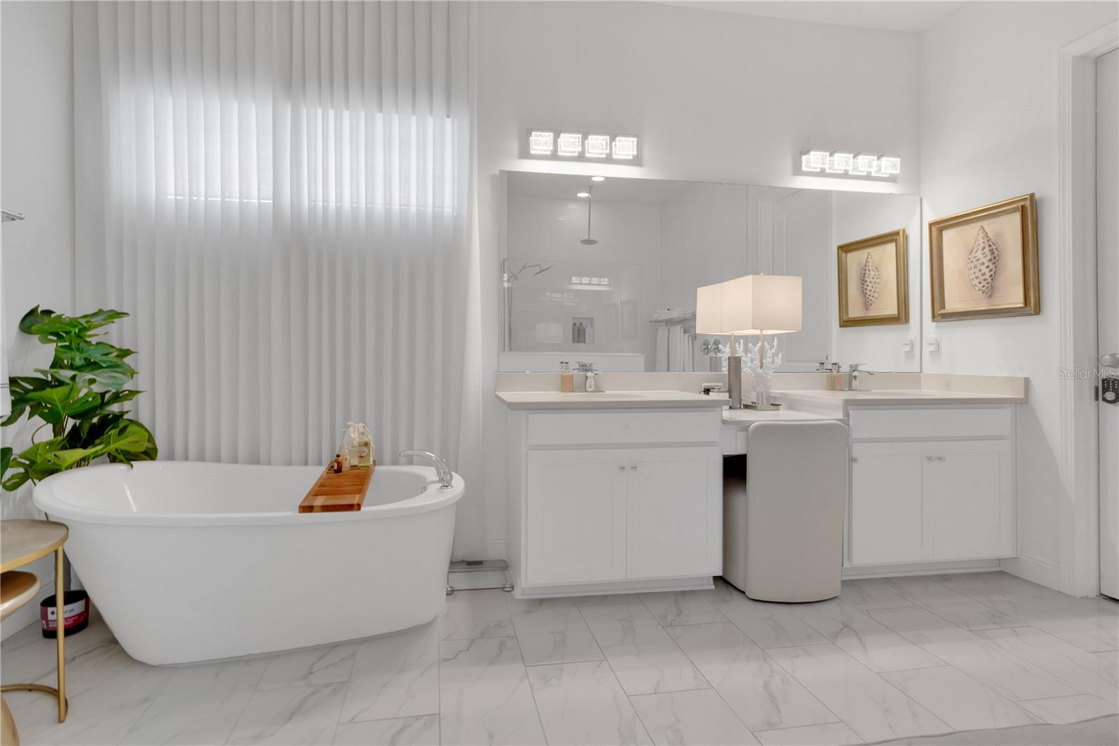 BELLA COLLINA WEST SUB - Residential