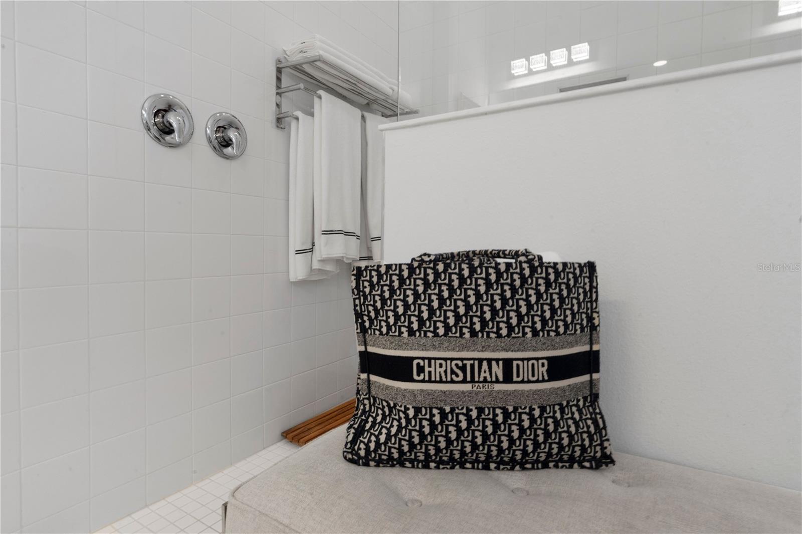 BELLA COLLINA WEST SUB - Residential