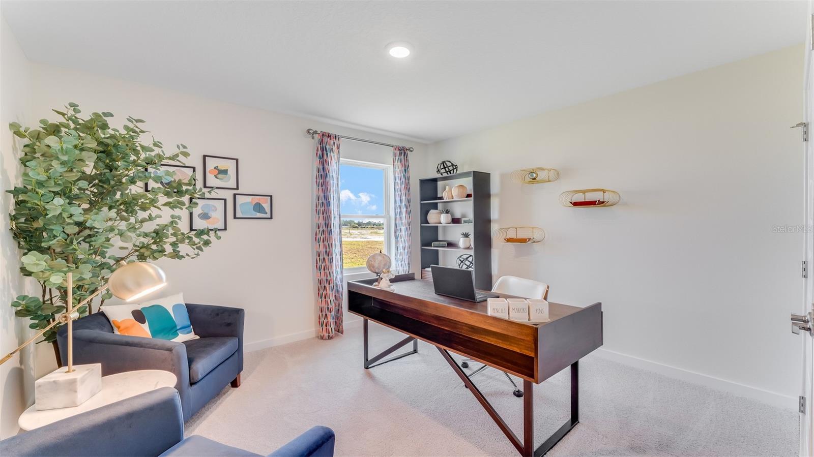 BUENA LAGO - Residential