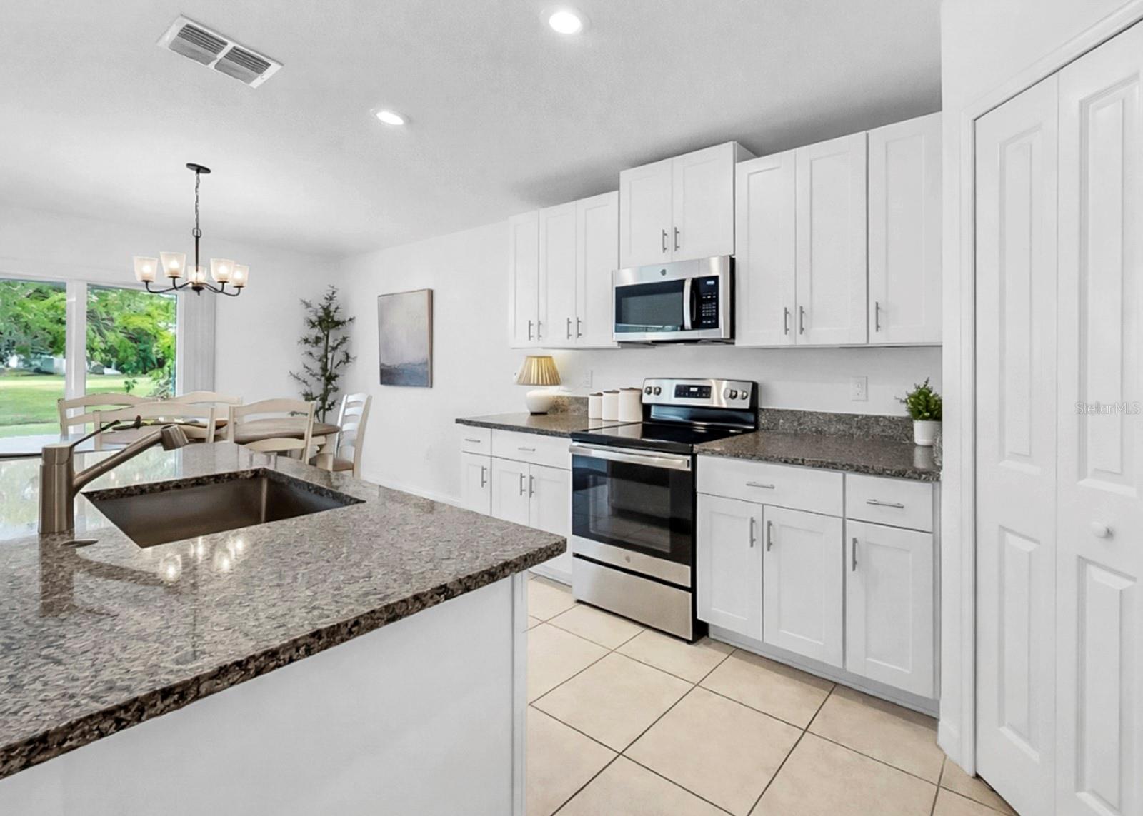 TRIPLE CRK VILLAGE N & P - Residential