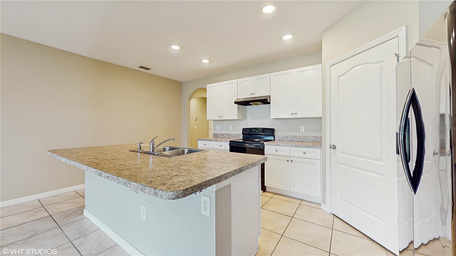 COASTAL WOODS UN A2 - Residential Lease