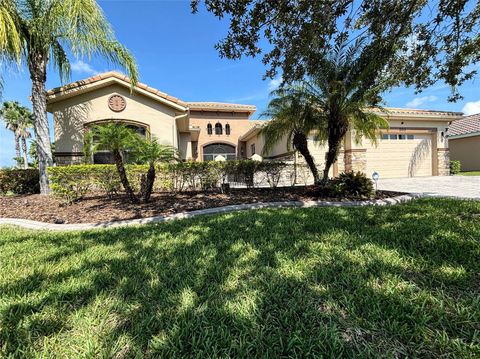 A home in POINCIANA