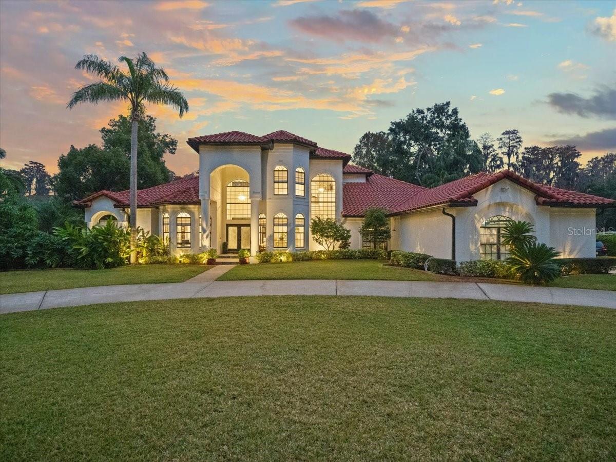 LAKESIDE POINT - Residential