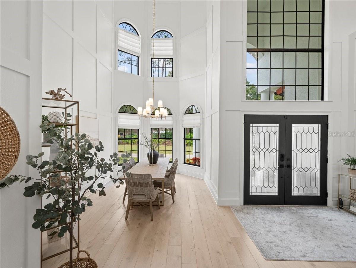 LAKESIDE POINT - Residential