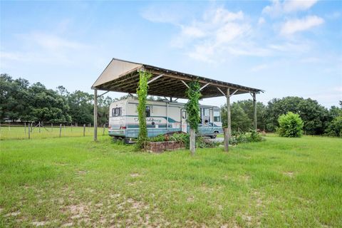 Tiny photo for 41636 Outlaw Lane, Weirsdale, FL 32195 (MLS # G5099467)
