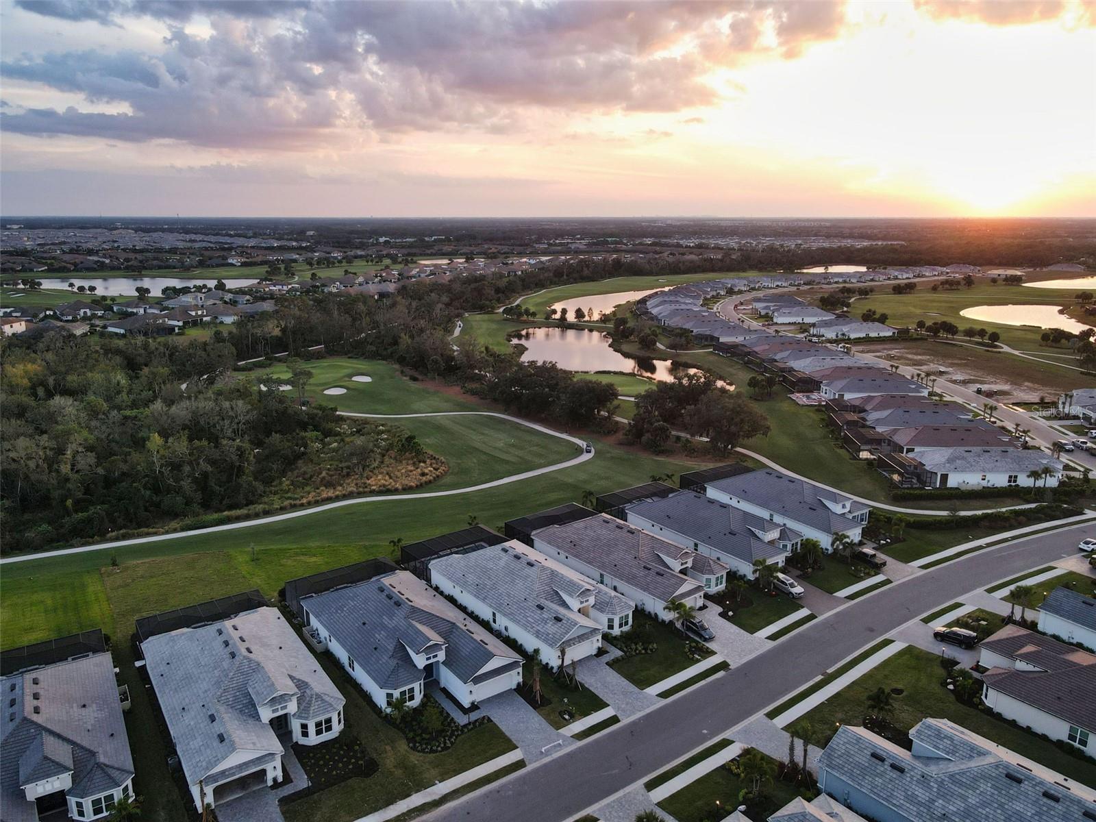 AZARIO ESPLANADE PH VI SUBPH A & B - Residential