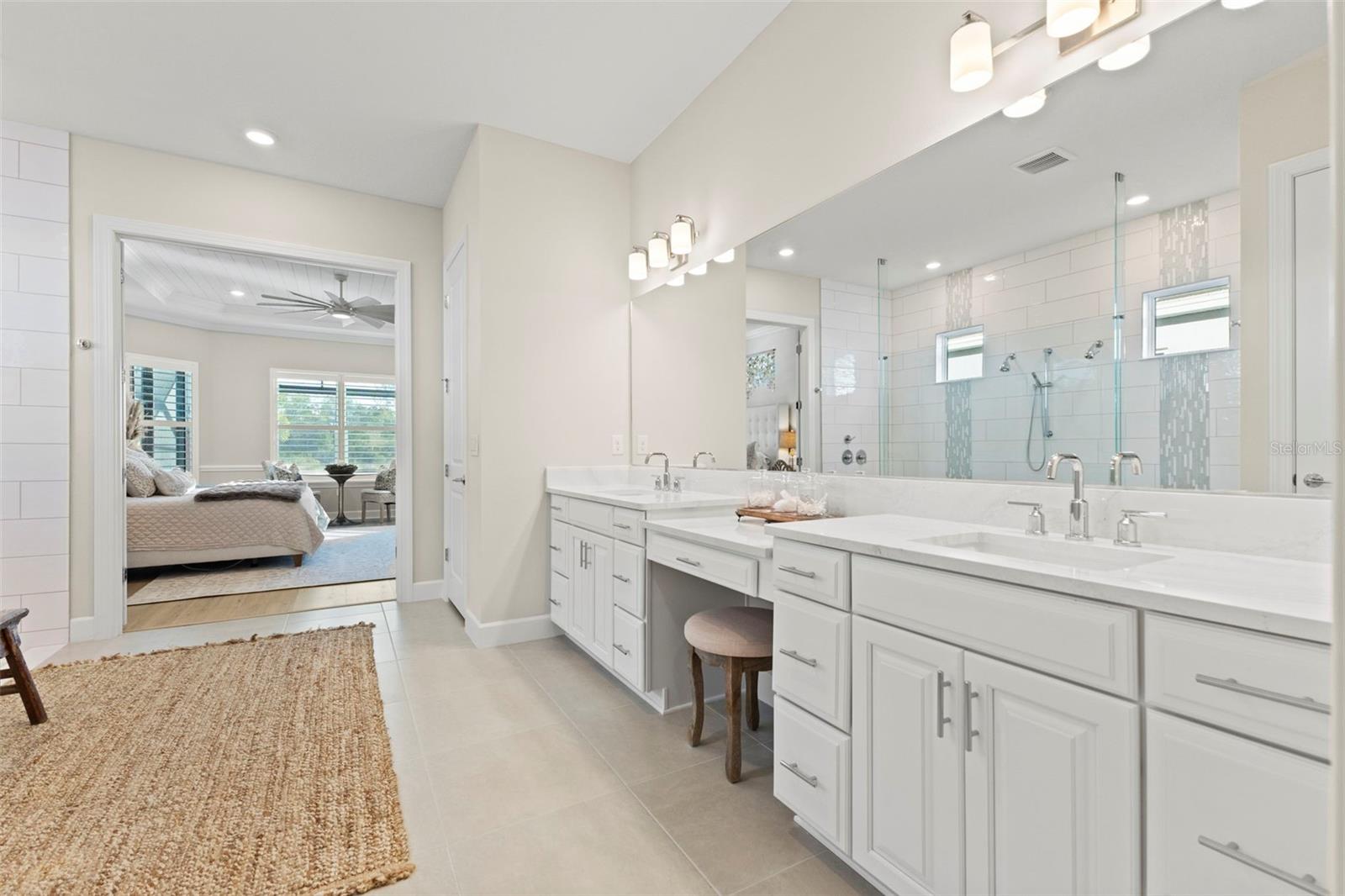 AZARIO ESPLANADE PH VI SUBPH A & B - Residential