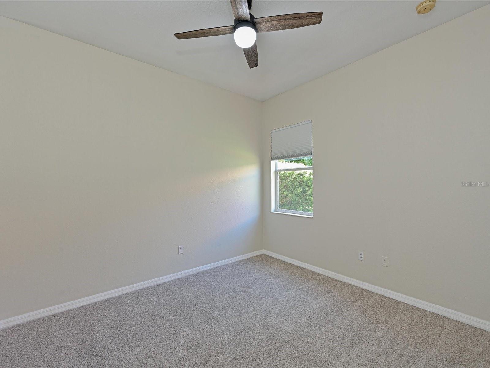 RIVER STRAND - Residential