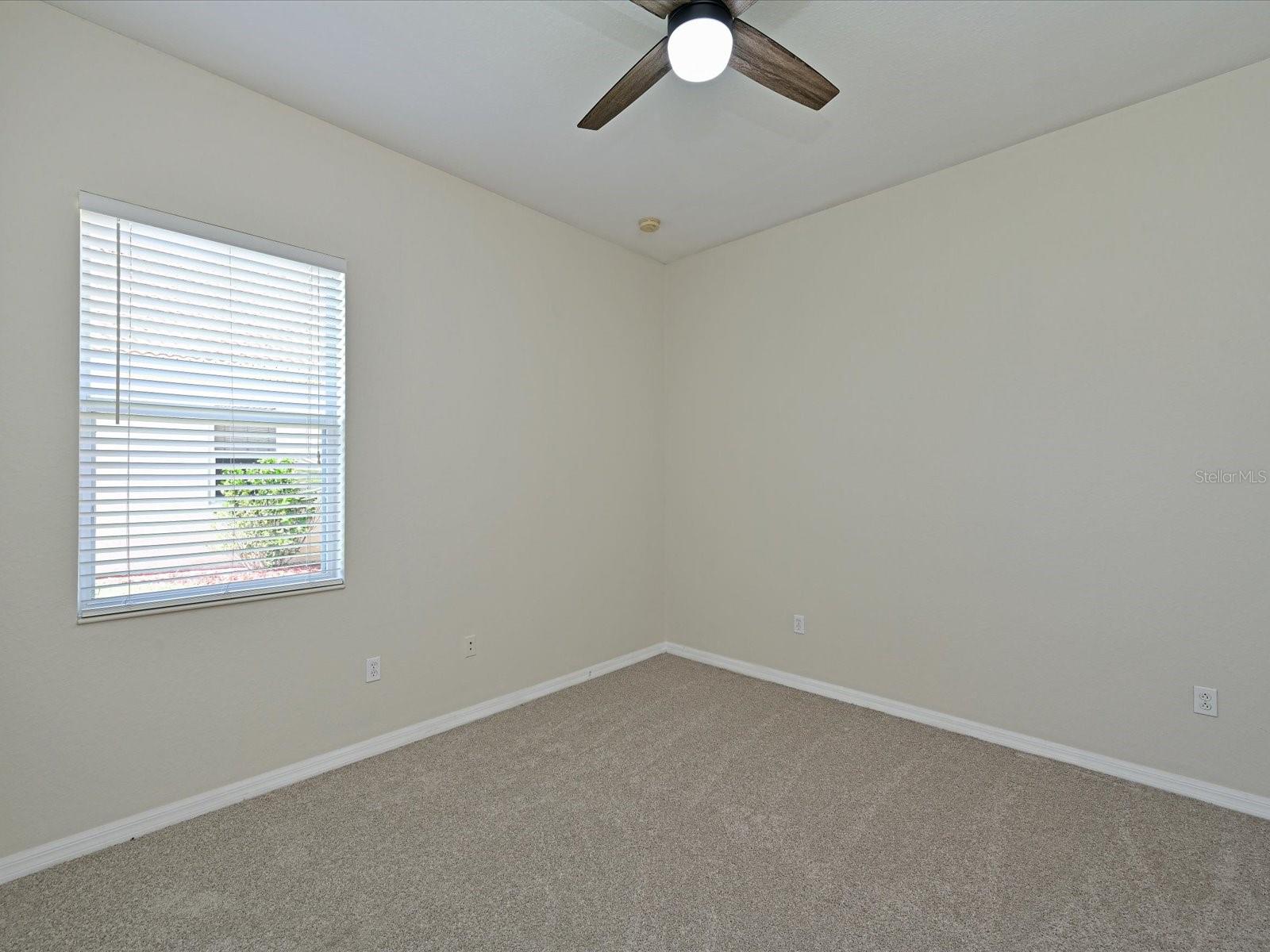 RIVER STRAND - Residential