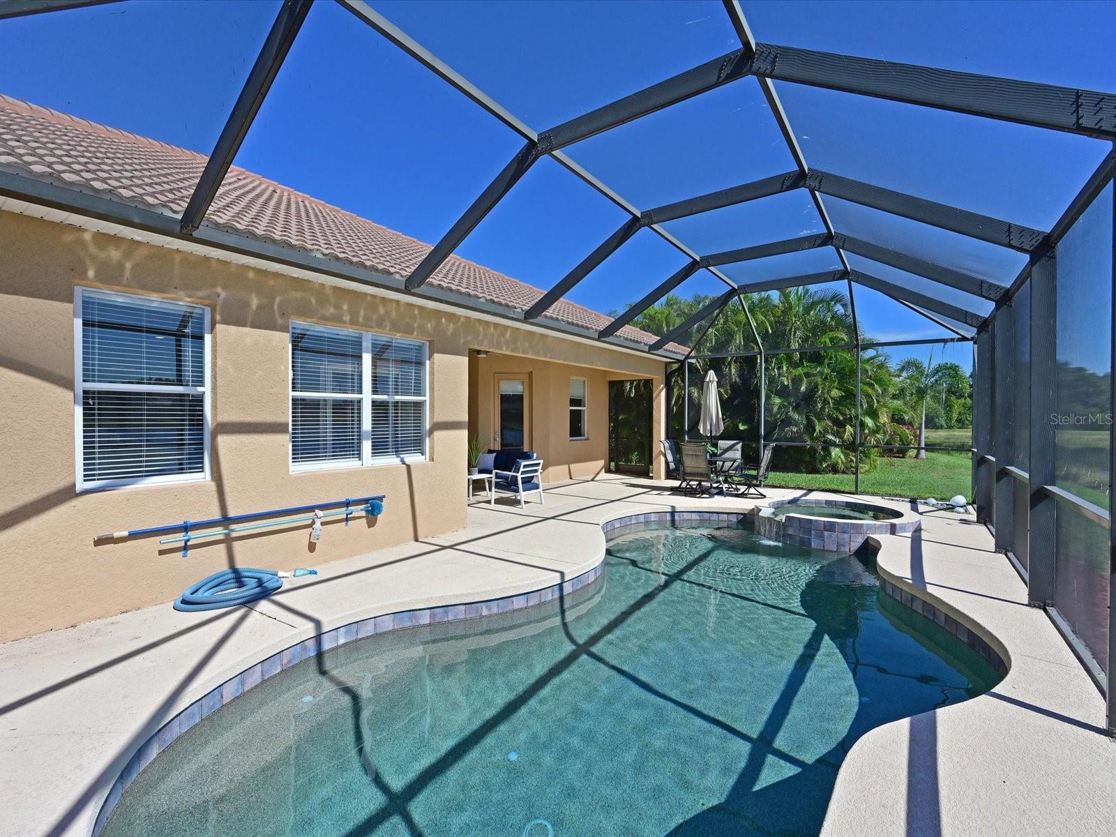 RIVER STRAND - Residential