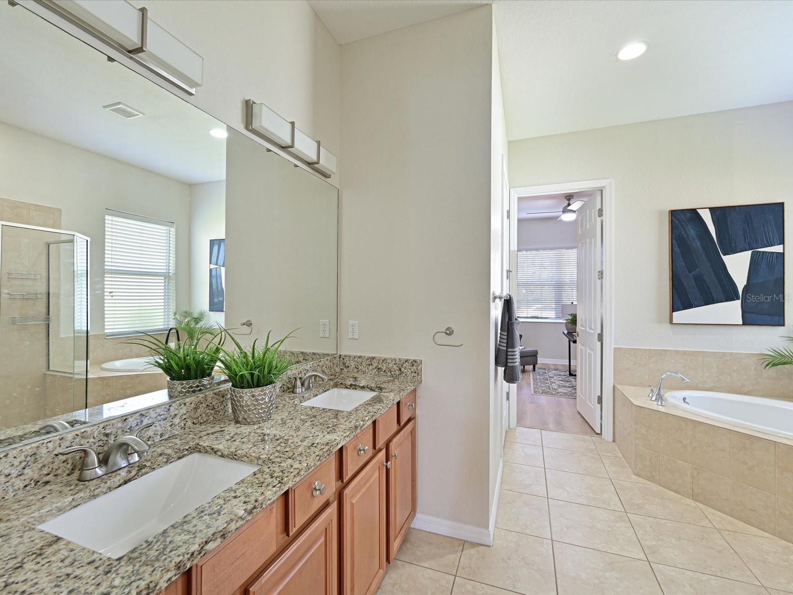 RIVER STRAND - Residential