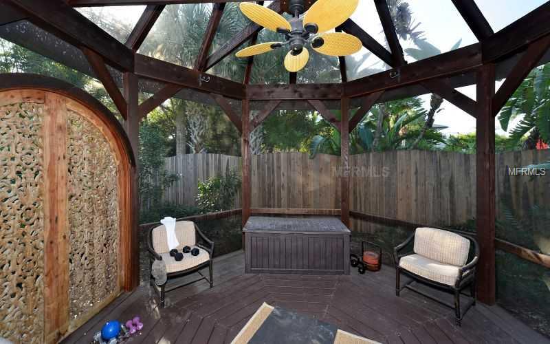 CASEY KEY - Residential