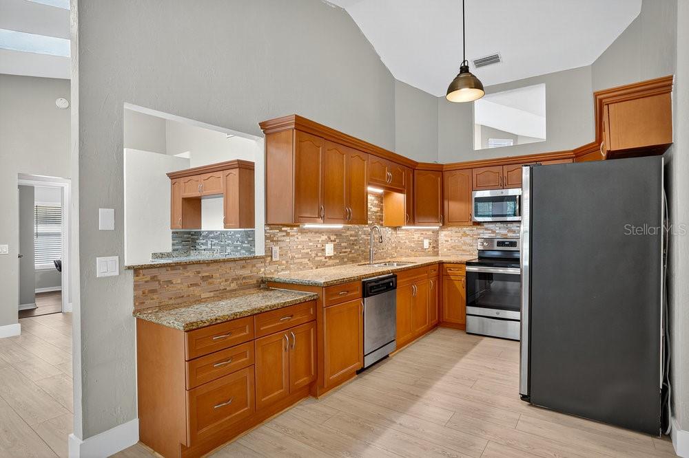 LAKES AT SPRUCE CREEK - Residential