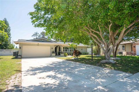 Photo of 11438 126th Terrace, Largo, FL 33778 (MLS # TB8491287)