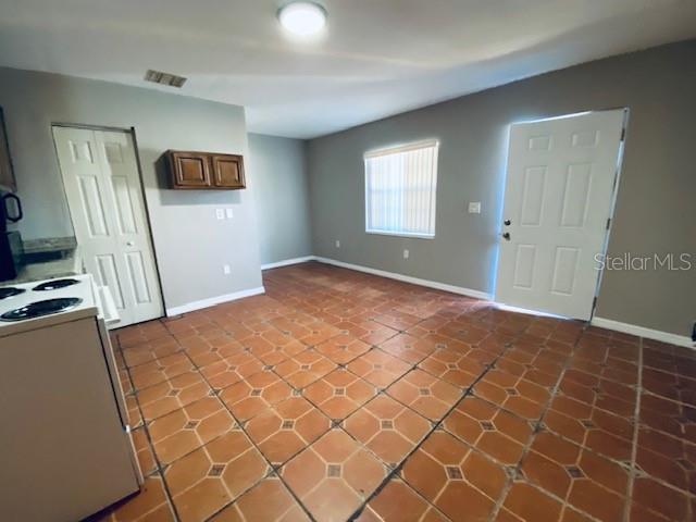 NORTH SIDE HOMES - Residential Lease