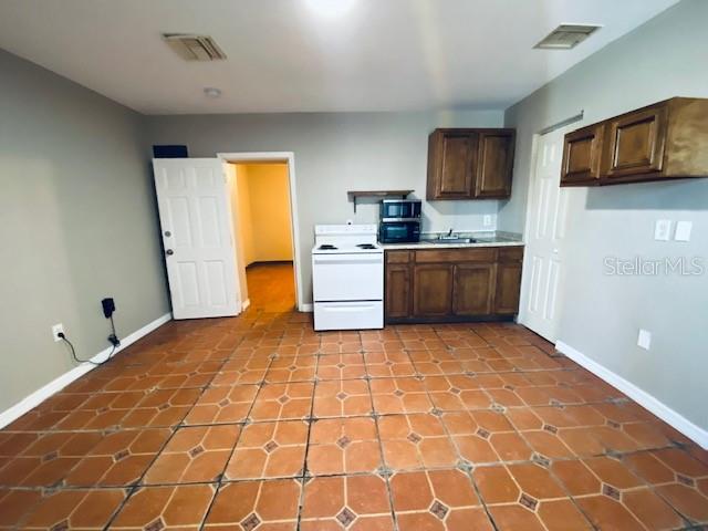 NORTH SIDE HOMES - Residential Lease