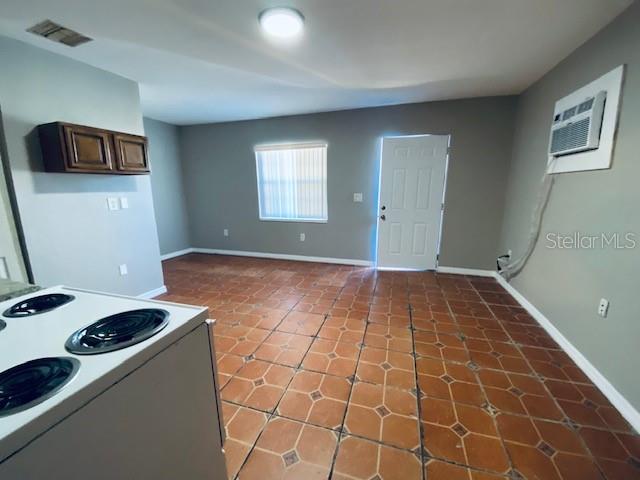 NORTH SIDE HOMES - Residential Lease