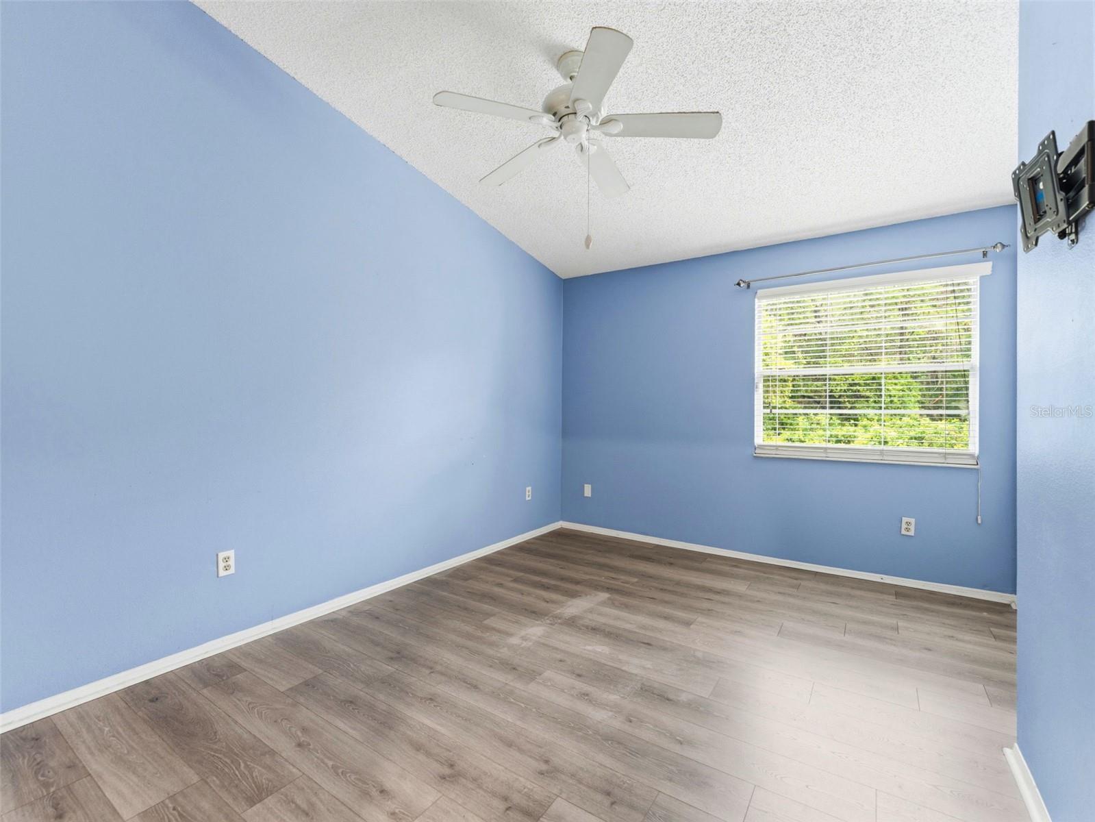 FOX CHASE TOWNHOMES - Residential