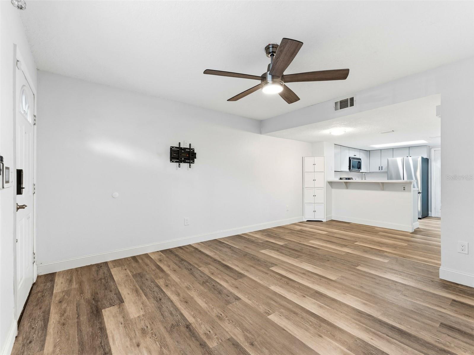 FOX CHASE TOWNHOMES - Residential