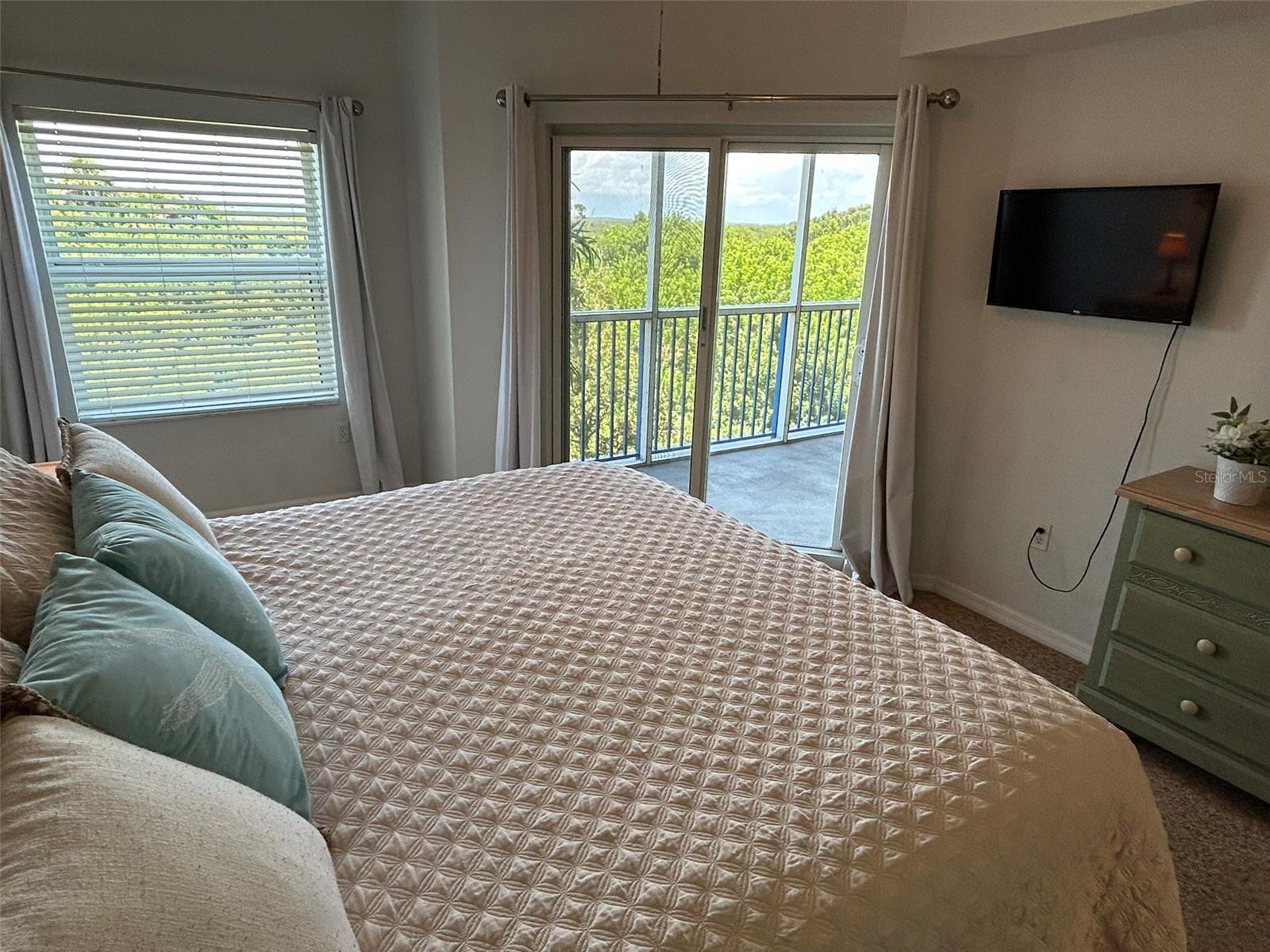 OCEAN WALK CONDO AT NSB BLDG 04 - Residential Lease