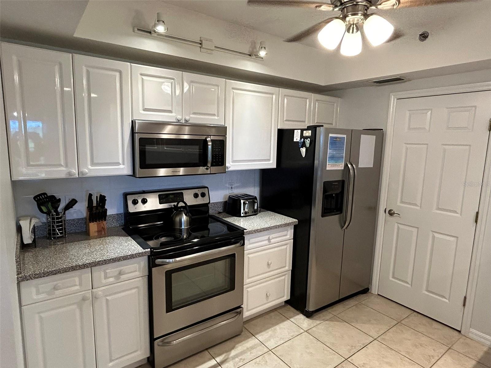 OCEAN WALK CONDO AT NSB BLDG 04 - Residential Lease