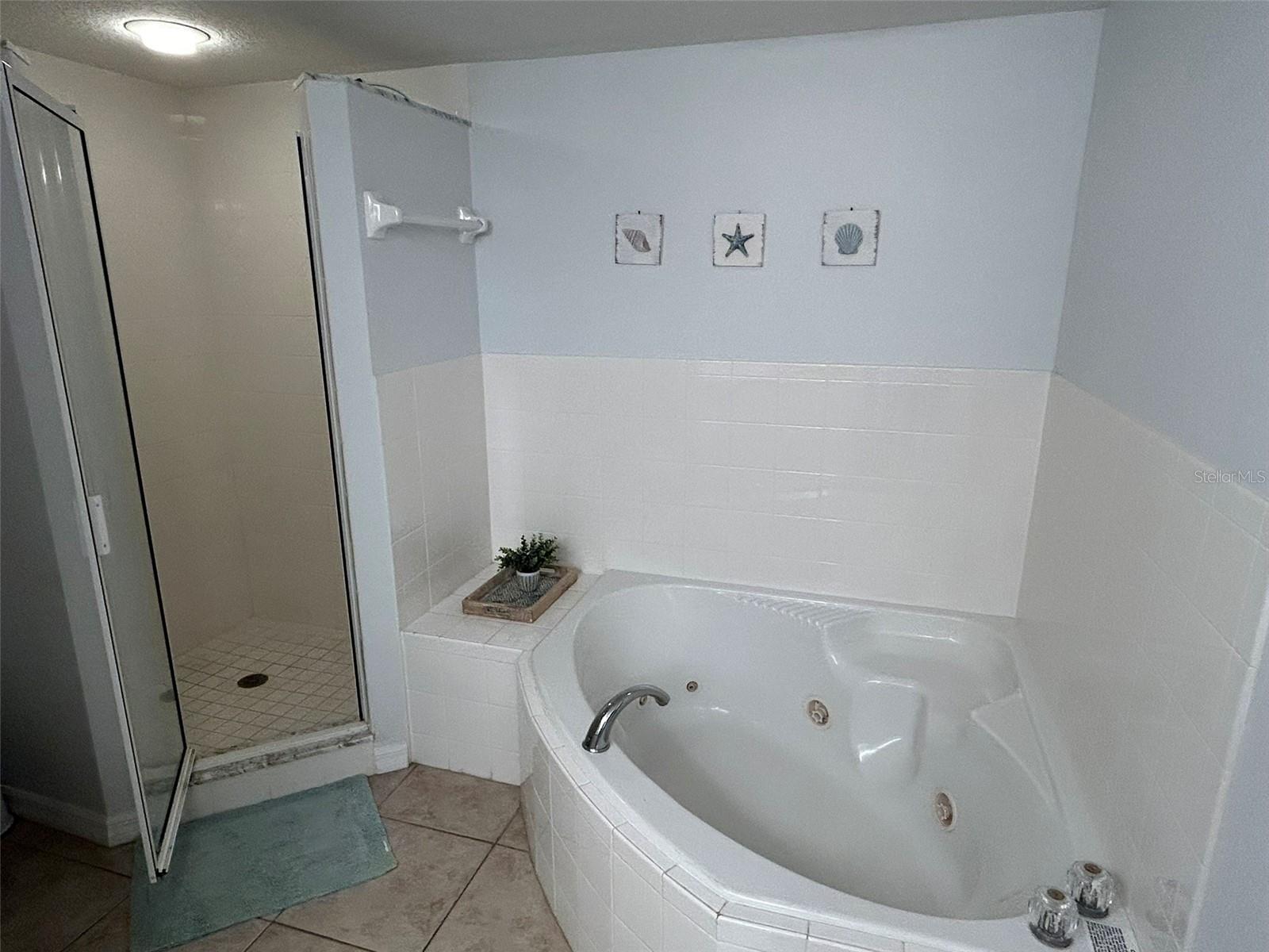 OCEAN WALK CONDO AT NSB BLDG 04 - Residential Lease