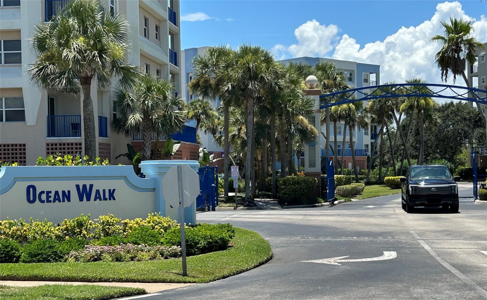 OCEAN WALK CONDO AT NSB BLDG 04 - Residential Lease