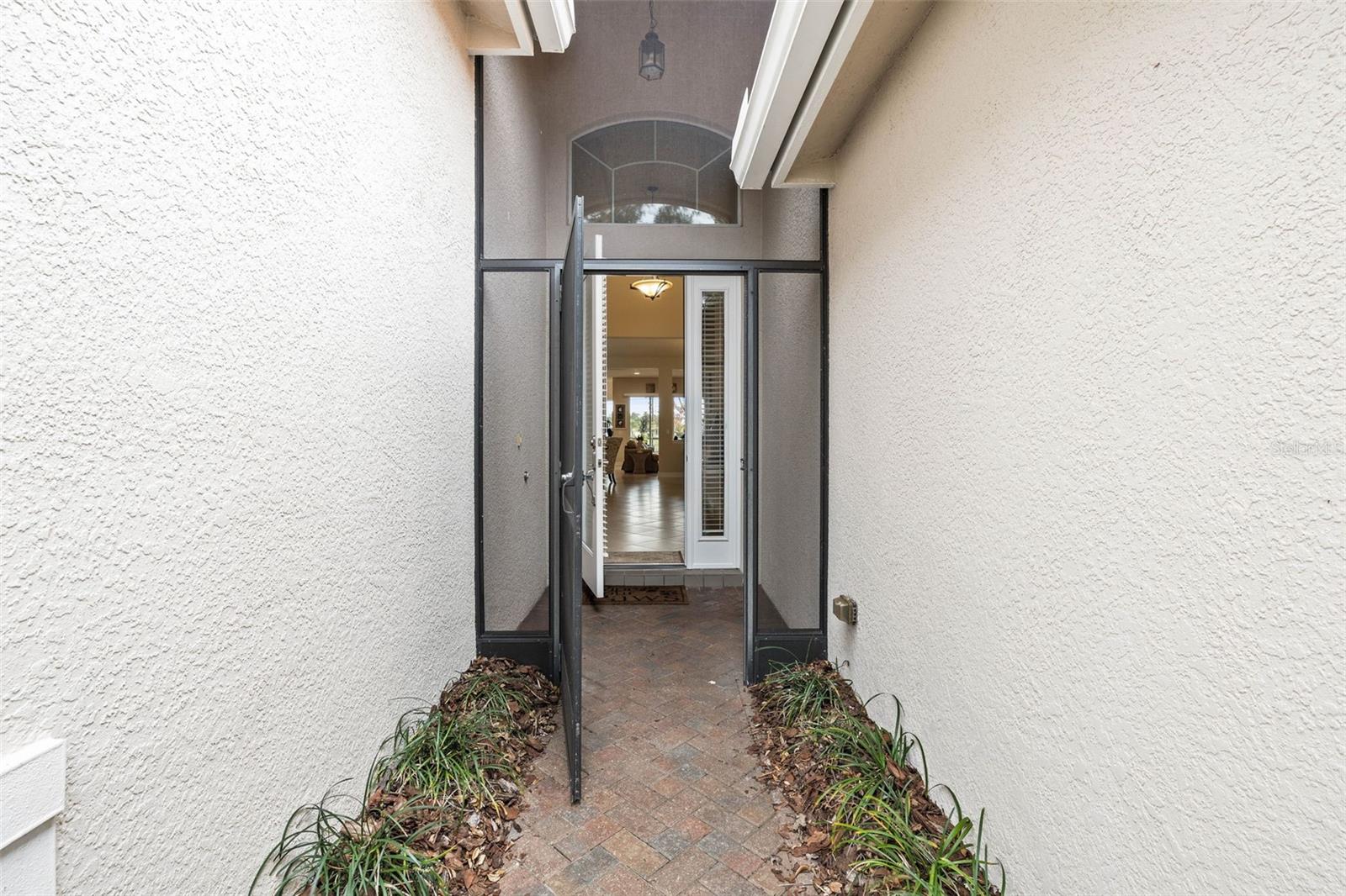 VALENCIA LAKES TR D PH 1 - Residential