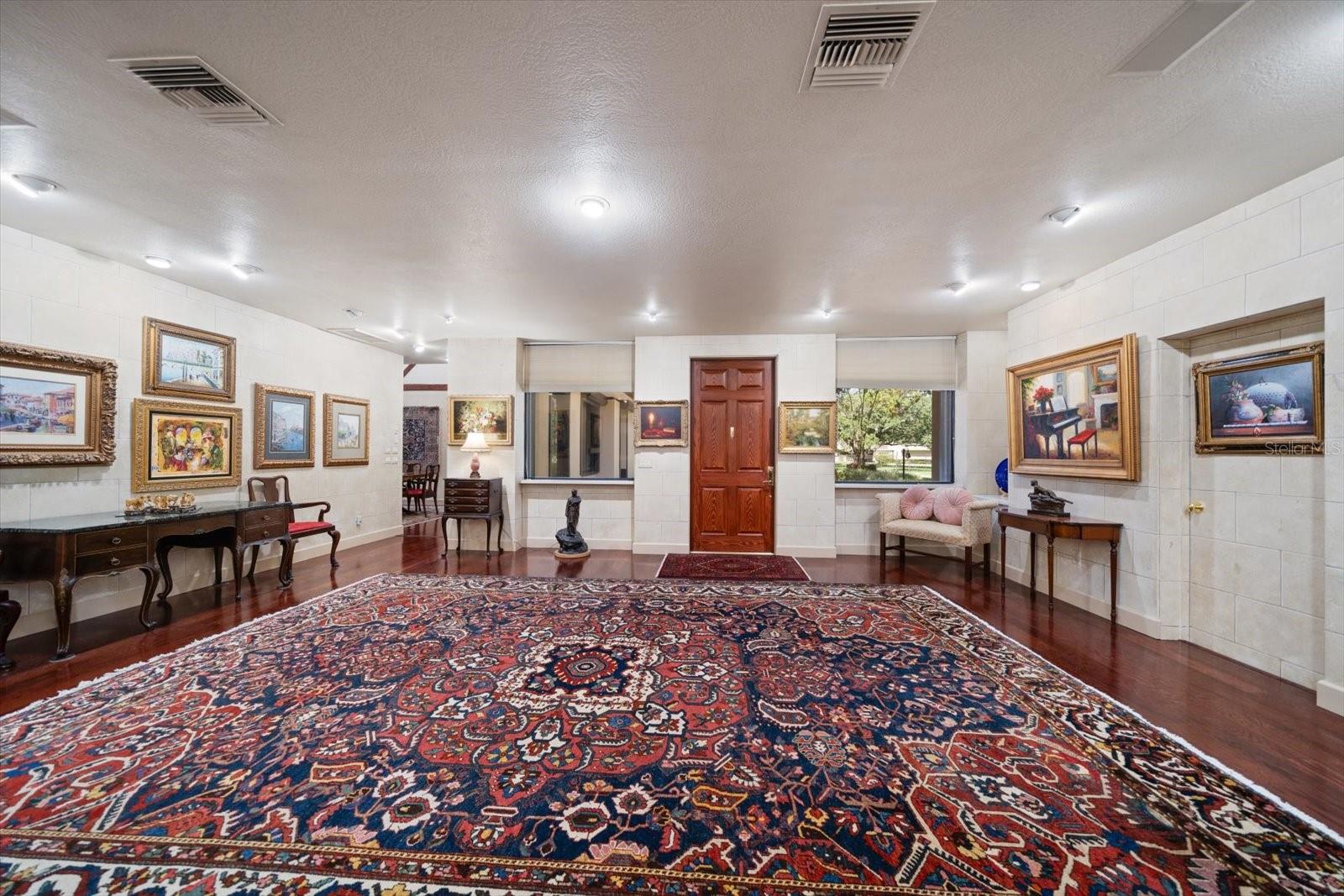 LITTLE PETE TR - Residential