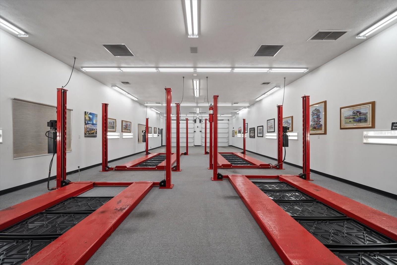 LITTLE PETE TR - Residential