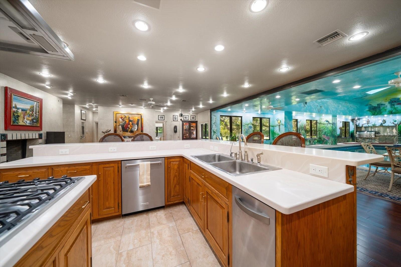 LITTLE PETE TR - Residential