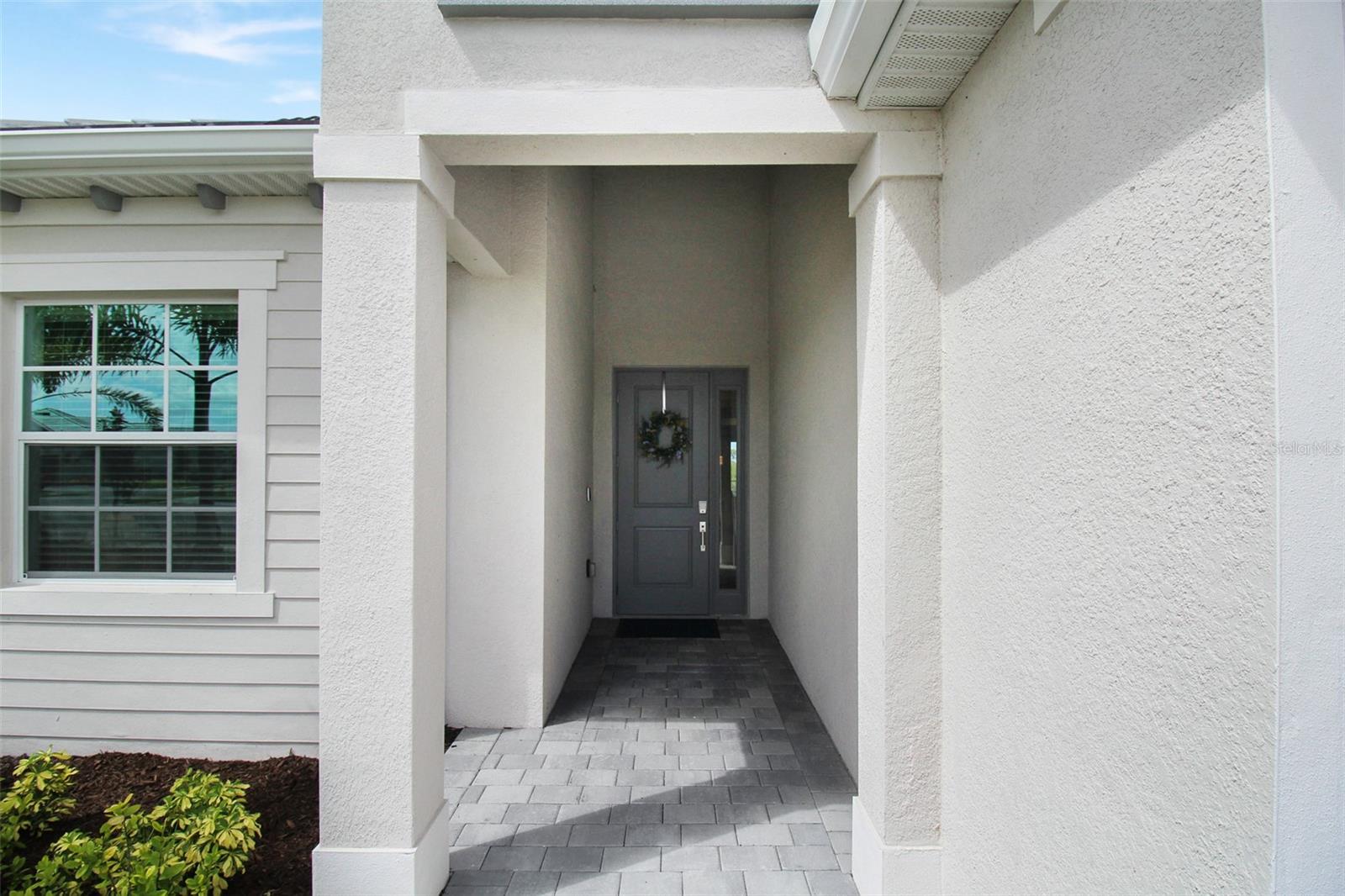 WELLEN PK GOLF & COUNTRY CLUB - Residential Lease